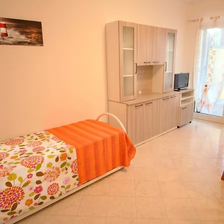 Apartmán Bilocale Orange